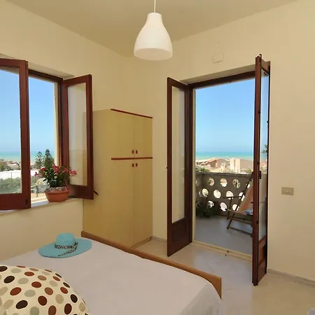 דירה Sicilia Mare Casa 150 M Al Mare *